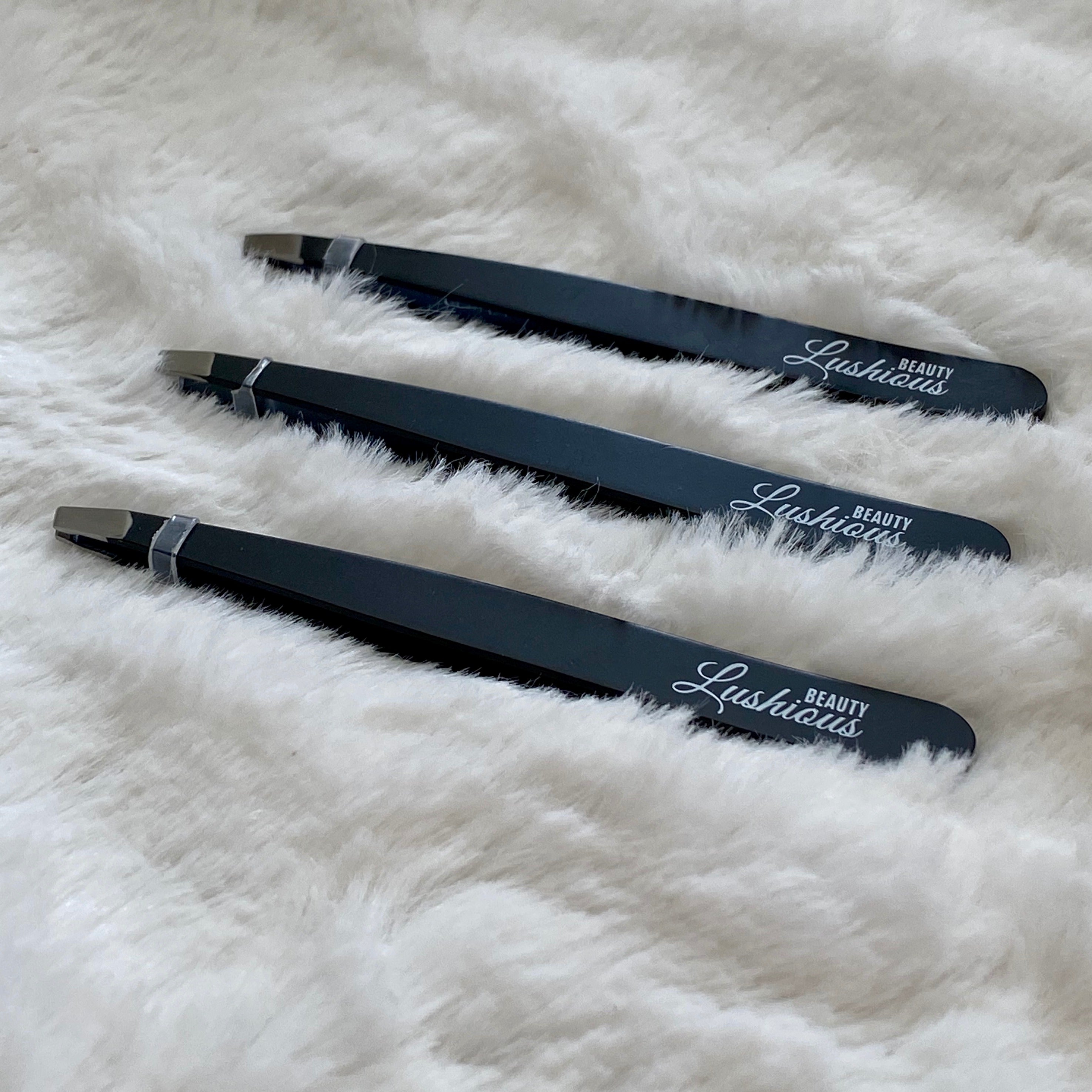 Tweezers